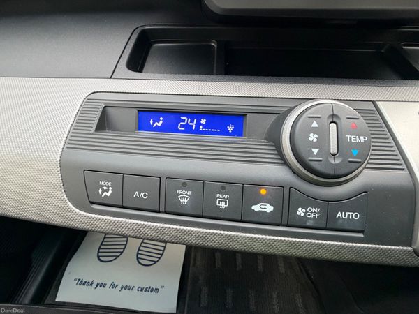 HONDA FREED 2016 PREMIUM  EDITION 6 SEATS HYBRID 374708934