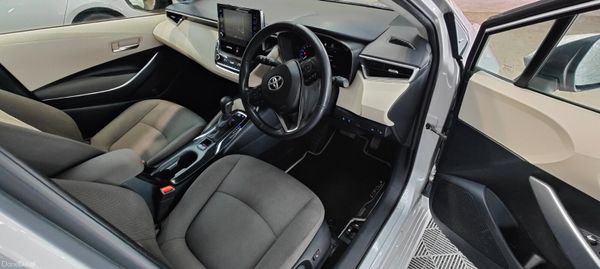 201 - Toyota Corolla 1.8 Petrol Hybrid NCT 2028 374805889