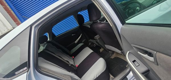 Toyota Prius 374836459