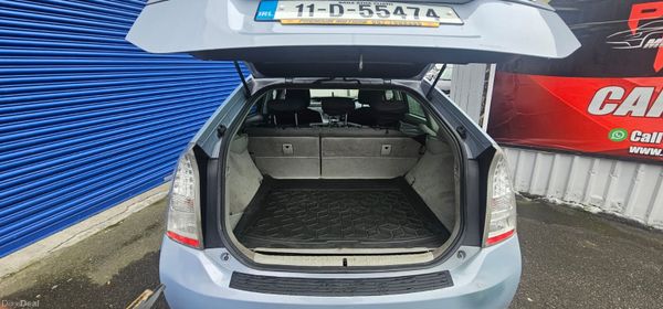 Toyota Prius 374836461