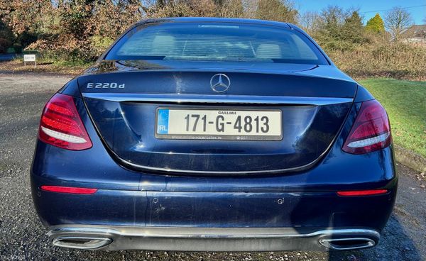 Mercedes-Benz E-Class 2017 194BHP 374988236