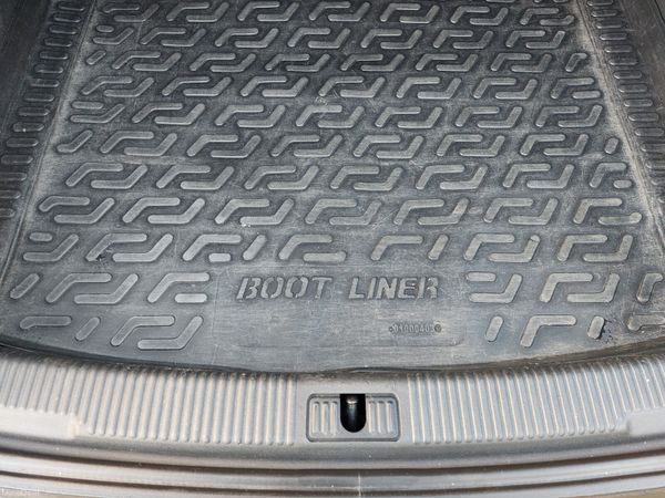 Audi A6 162 S-Line Ultra Black Edit 190bhp LOW KMS 374906434