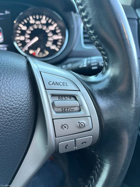 Nissan Pulsar 2015 375075580