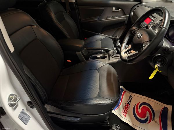 142 Kia Sportage      NEW NCT ! 375095939