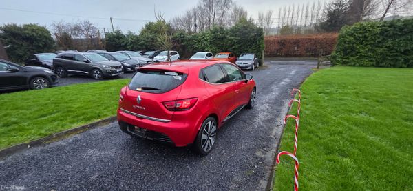 162 renault clio 1.2 automatic. 375141114