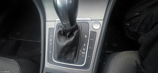 2016 Vw golf 1.2 automatic. 375142677