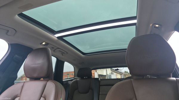 Volvo XC60 T8 INSCRIPTION PRO | Pan Roof 375145891