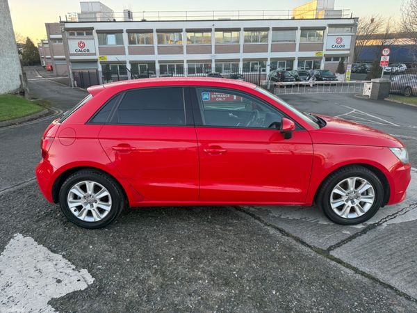 Audi A1 2012 Auto 375174144