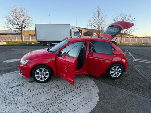 Audi A1 2012 Auto 375174164