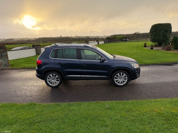 Volkswagen Tiguan 2.0 TDI 375112700