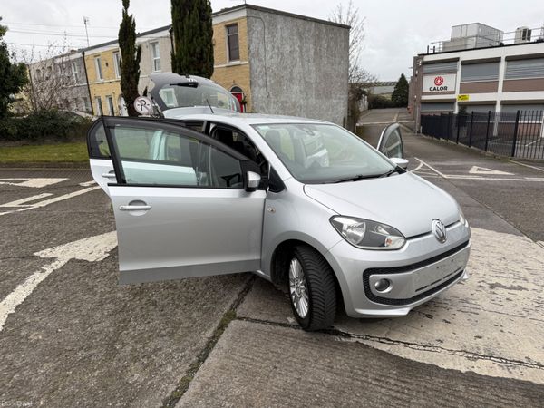 Volkswagen up 2015 Automatic 375244978