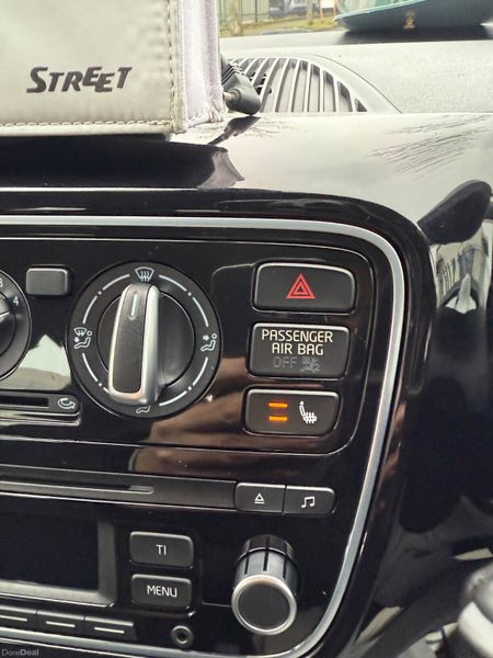 Volkswagen up 2015 Automatic 375244990