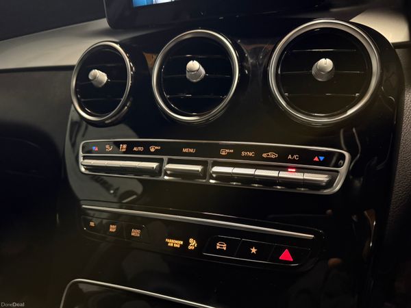 211 Mercedes-Benz GLC 200D Sport Coupe 375262743