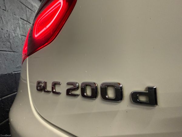 211 Mercedes-Benz GLC 200D Sport Coupe 375262758