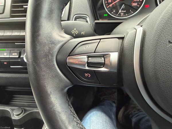 16 BMW 118D M Sport 375263017