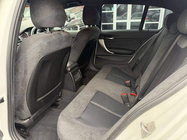 16 BMW 118D M Sport 375263023