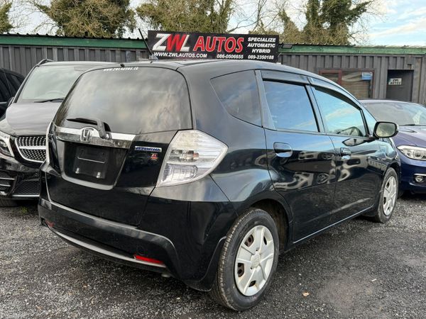 12 Honda Fit  Hybrid 375263148