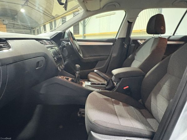 2016 Skoda Octavia Combi Estate 1.6 110 Bhp 375290776