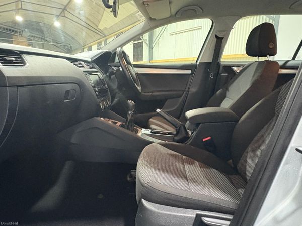 2016 Skoda Octavia Combi Estate 1.6 110 Bhp 375290777