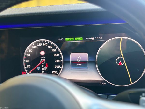 192 Mercedes-Benz E-Class E 300 de Plug-in hybrid 375205444