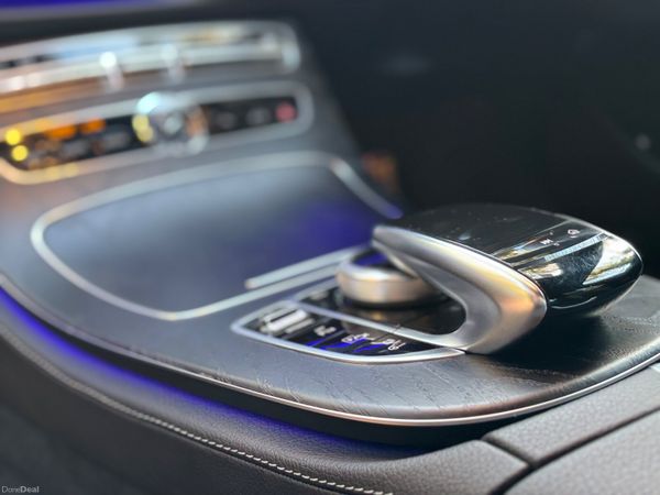 192 Mercedes-Benz E-Class E 300 de Plug-in hybrid 375205434