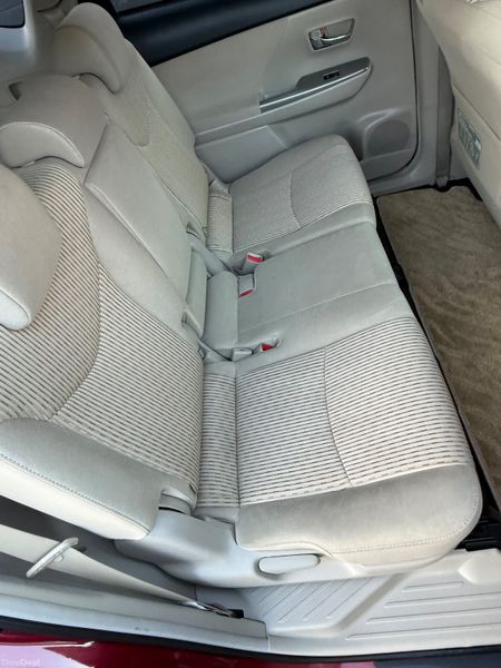 2019 TOYOTA PRIUS ALPHA  1.8 HYBRID Auto 375209273