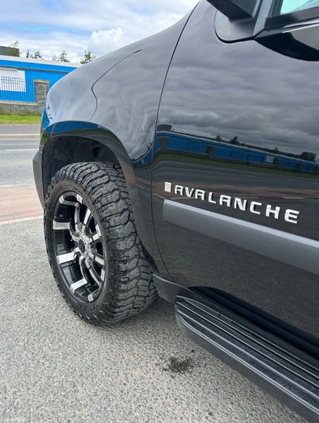 2013 Chevy Avalanche 5.3 V8 petrol 375356520