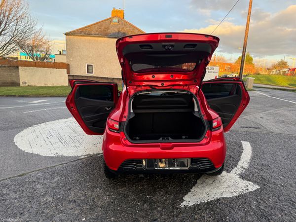 Renault Clio 2016 Automatic 375390219