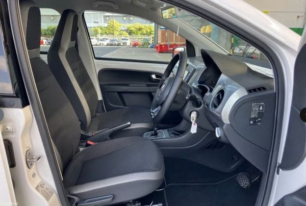 2016 VW Up 5 doors- Finance available 375391181