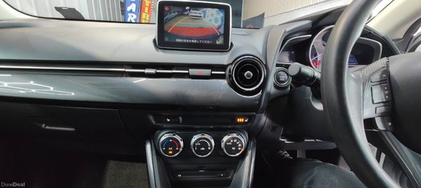 162 Mazda Demio 1.3 Petrol Automatic 375467172