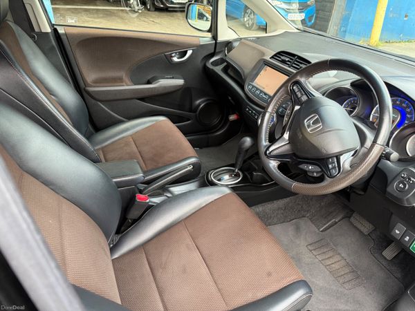 2012 Honda Fit Shuttle Hybrid Automatic 375497257