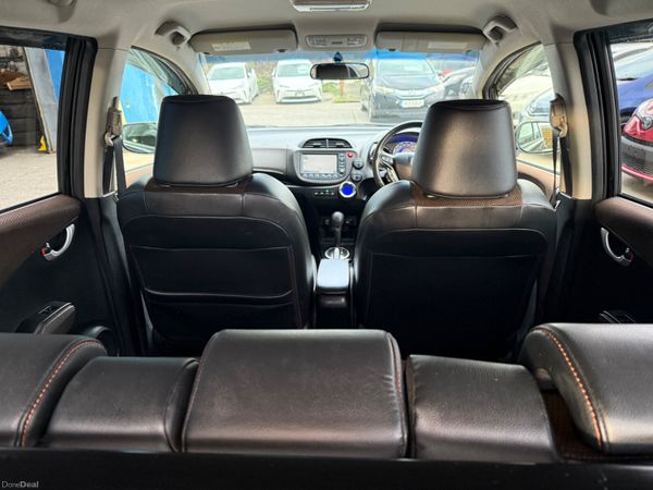 2012 Honda Fit Shuttle Hybrid Automatic 375497259