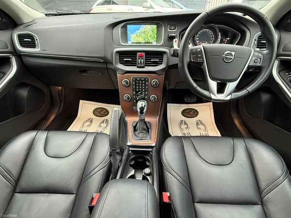 2016 VOLVO V40 1.5 AUTO *FULL LEATHER* 375415184