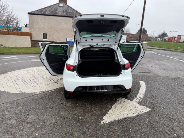 Renault Clio 2014 Automatic 375436127
