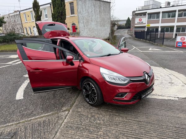 Renault clio 2018 1.2 petrol Automatic 375439604