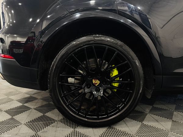 Porsche Cayenne 3.0 V6 E Hybrid-Night Edition 375565948
