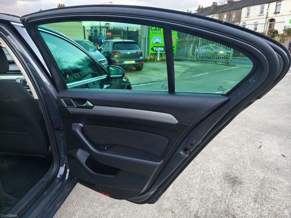 2017 Volkswagen Passat AA Approved 1 Year Warranty 375530612