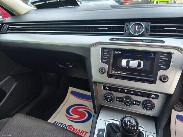 2017 Volkswagen Passat AA Approved 1 Year Warranty 375530625