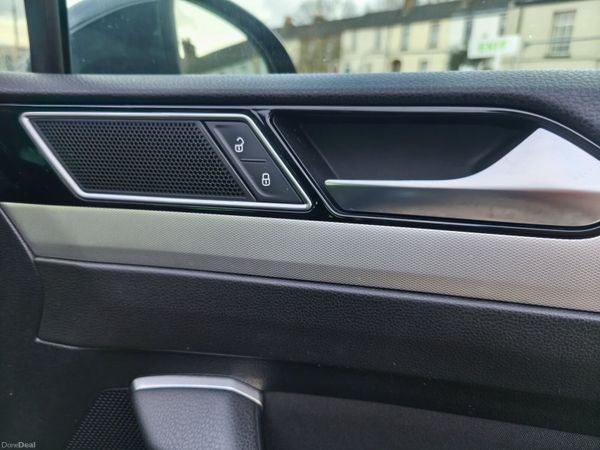 2017 Volkswagen Passat AA Approved 1 Year Warranty 375530631