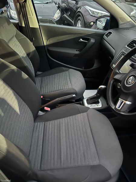 Volkswagen Polo AUTOMATIC 375648996