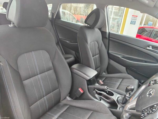 Hyundai Tucson 1.7 D Comfort 375678740