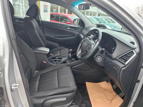 Hyundai Tucson 1.7 D Comfort 375678738