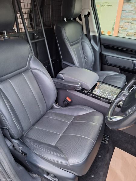 Land Rover Discovery 2018 375602080