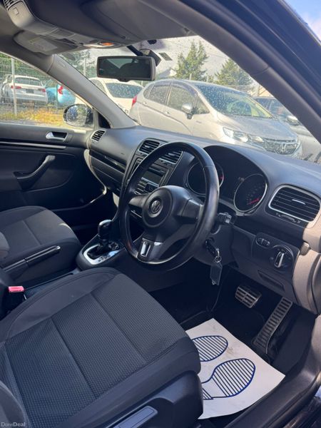 Volkswagen Golf Automatic 375768571