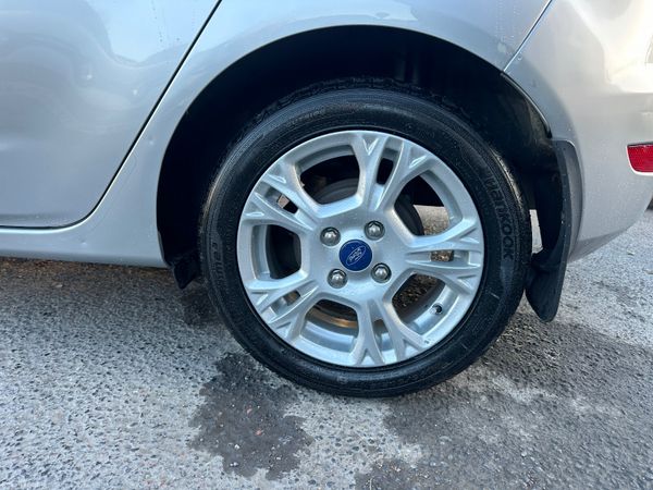 Ford Fiesta 1.0 Petrol NCT TAX LOW KMS 375778524