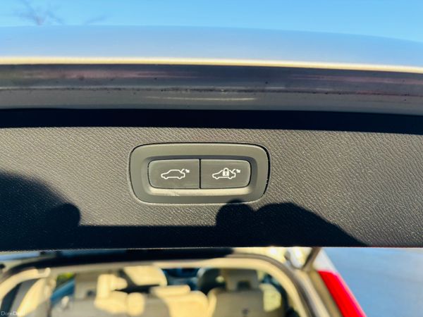 2015 152 VOLVO XC90 2.0 D5 AUTO 7 SEATS 375793842