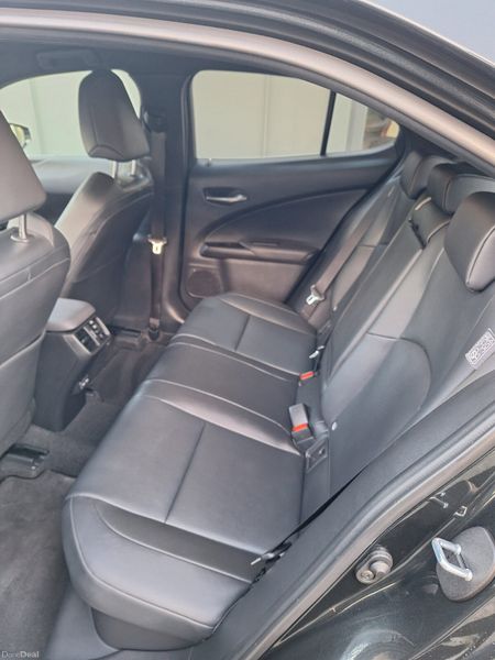 2023 lexus ux250h Fsport 375795176