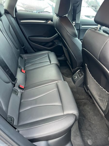 Audi A3 2019 TFSI SPORTS BACK 375709656