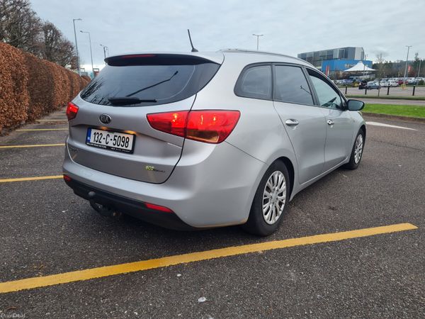 132 Kia Ceed 1.4 Crdi New Nct03/27 375728767