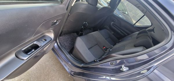 Toyota Aqua AA Approved 375733342